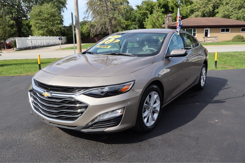 2025 Chevrolet Malibu Image 3