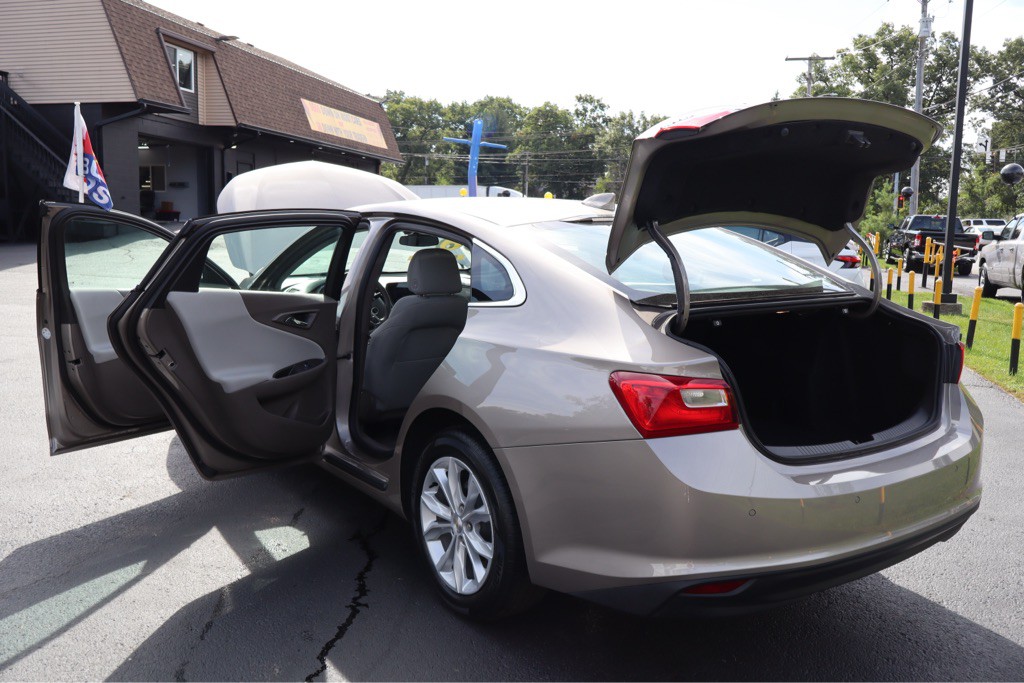 2025 Chevrolet Malibu Image 33