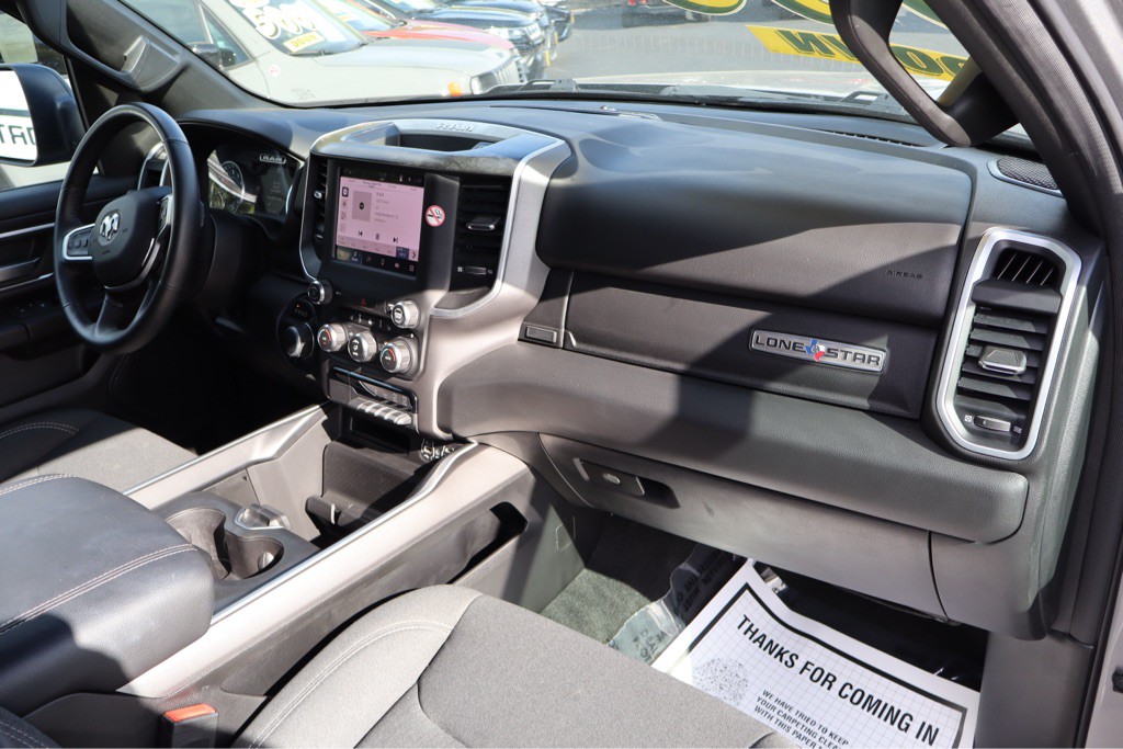 2022 RAM 1500 Image 8