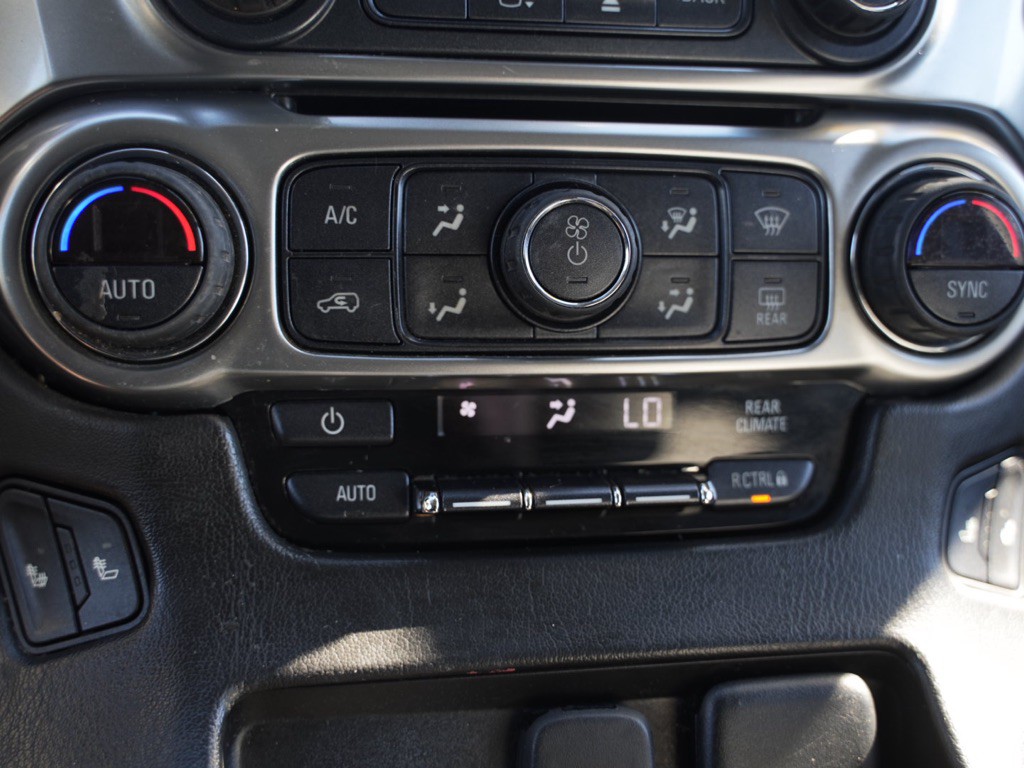 2020 Chevrolet Tahoe Image 40