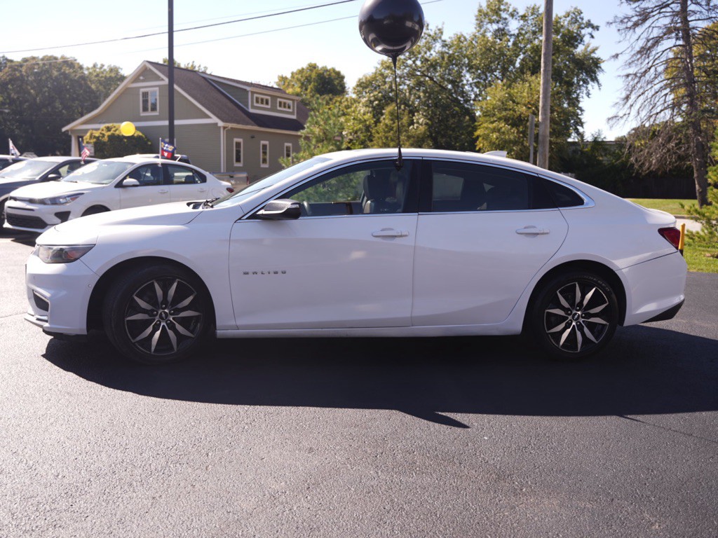 2018 Chevrolet Malibu Image 4