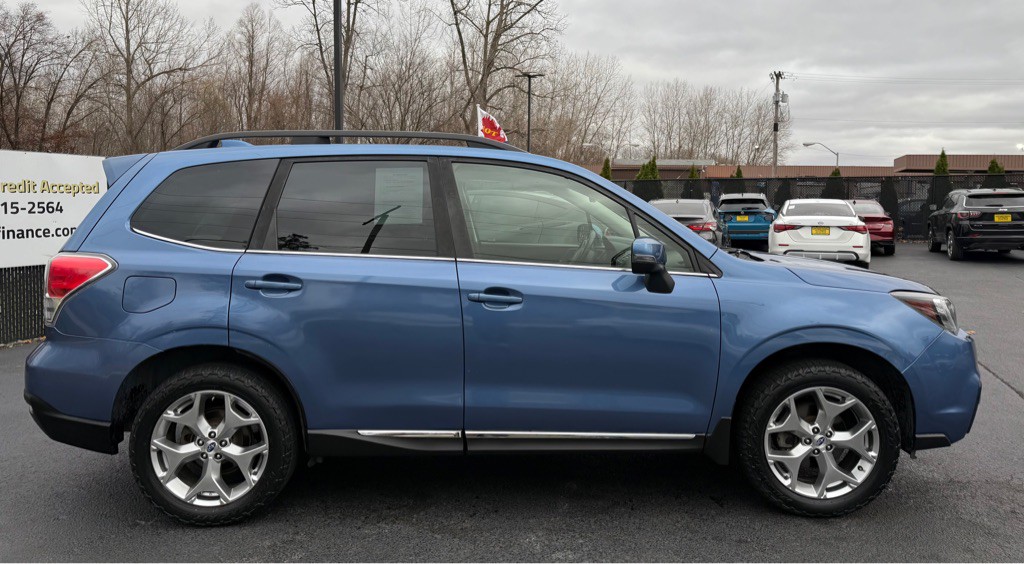 2018 Subaru Forester Image 7