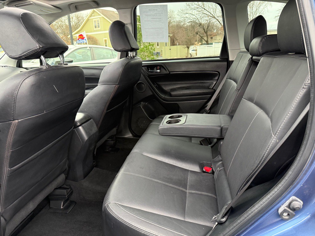 2018 Subaru Forester Image 28