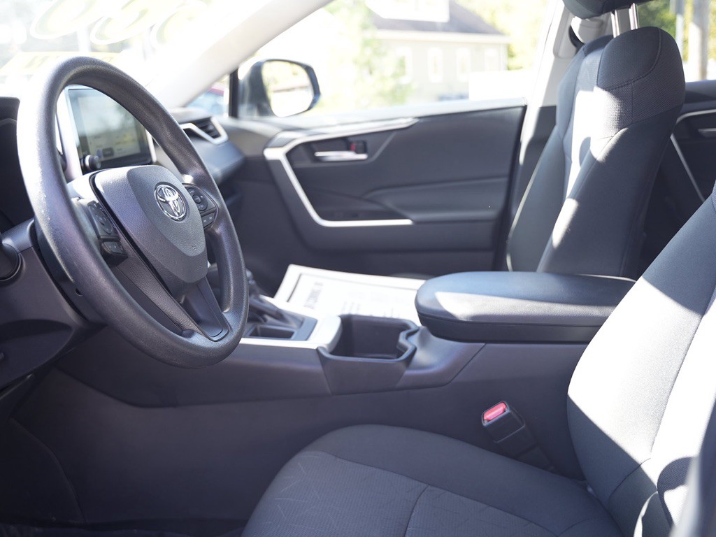 2025 Toyota Rav4 Image 18