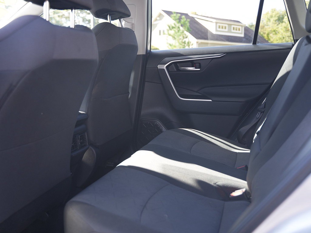 2025 Toyota Rav4 Image 19