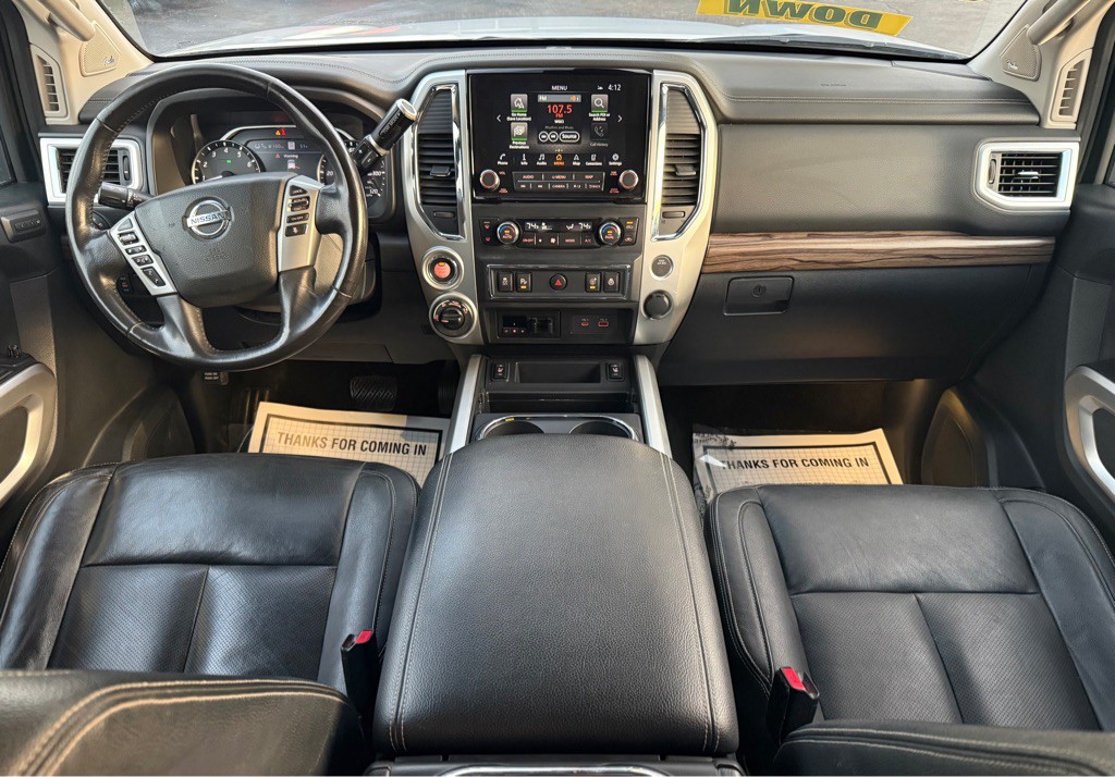 2020 Nissan Titan Image 9