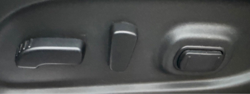 2020 Nissan Titan Image 29