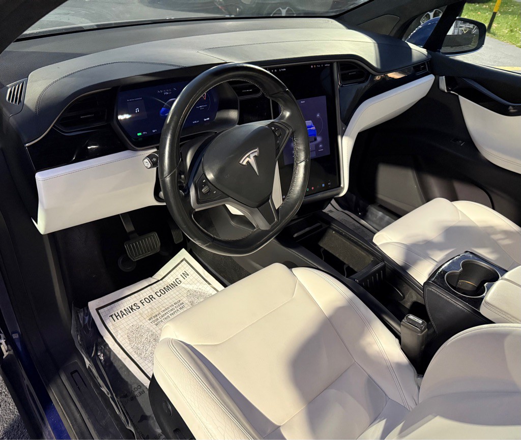 2019 Tesla Model X Image 13