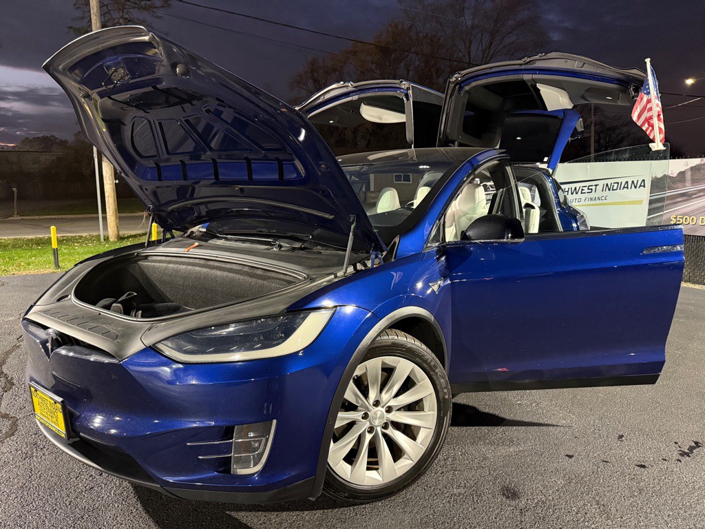 2019 Tesla Model X Image 28
