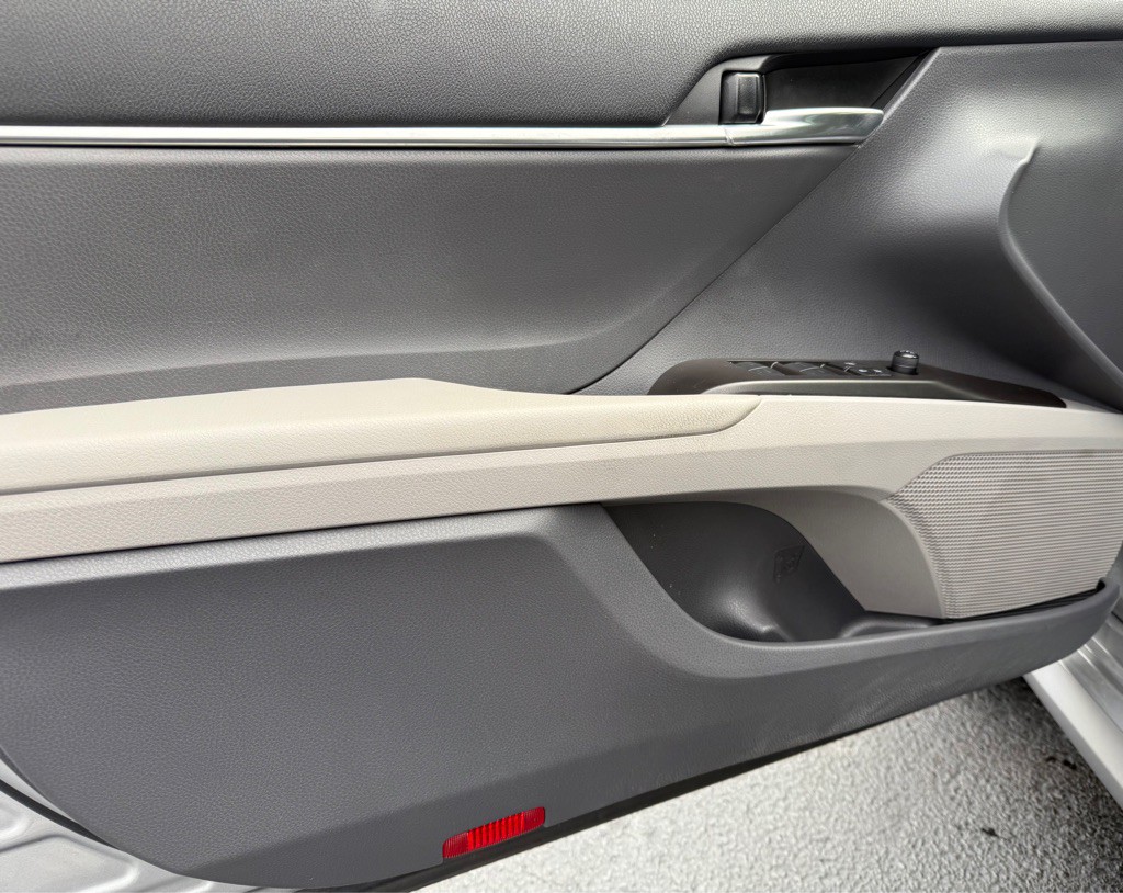 2024 Toyota Camry Image 30