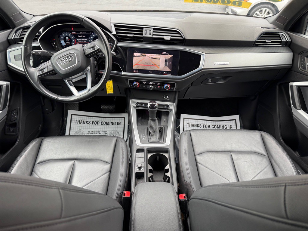 2022 Audi Q3 Image 10