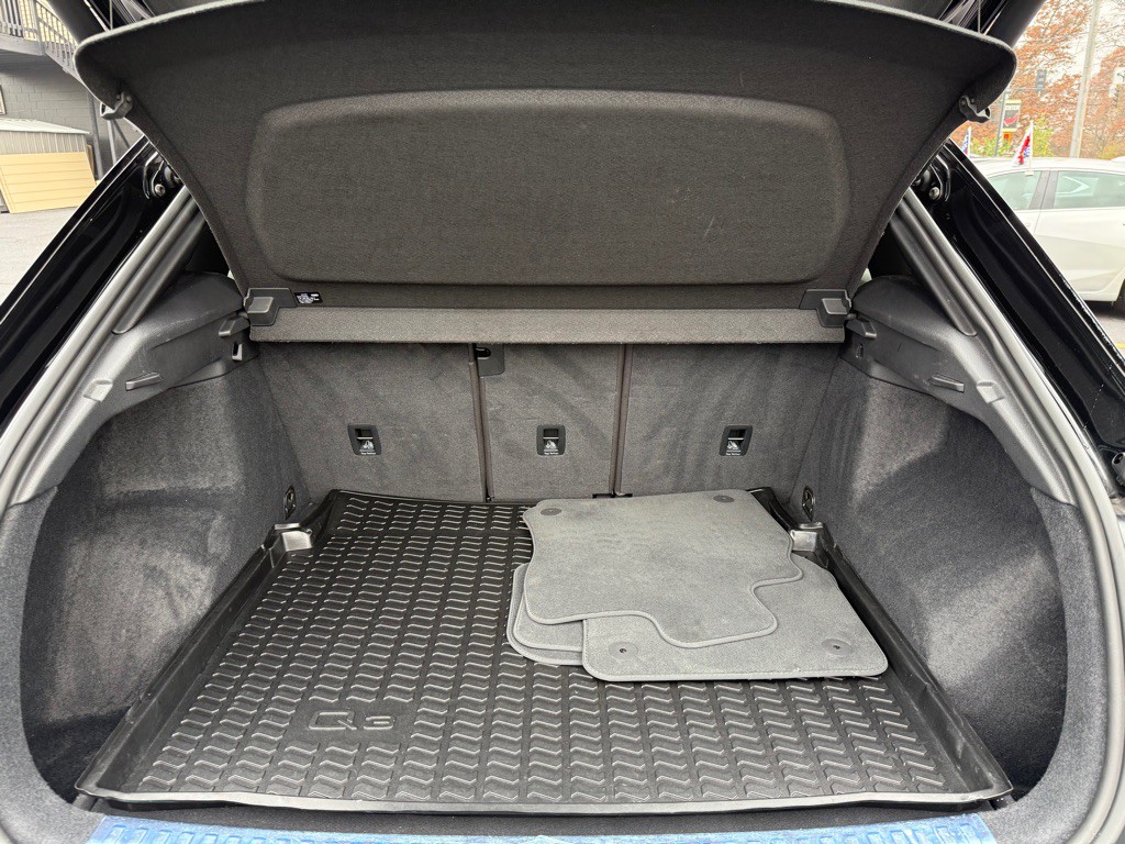 2022 Audi Q3 Image 14