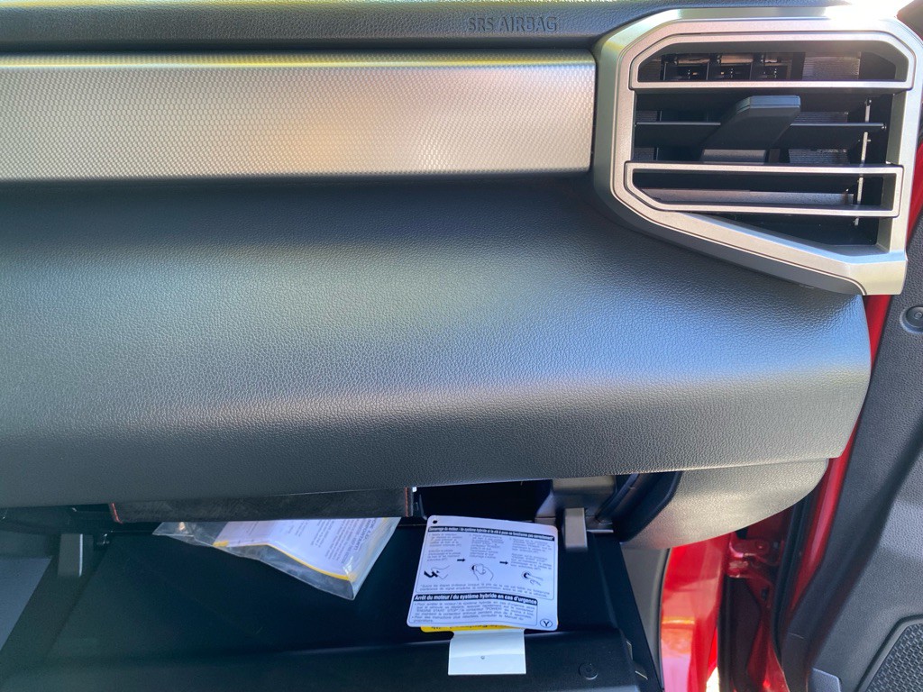 2022 Toyota Tundra Image 9