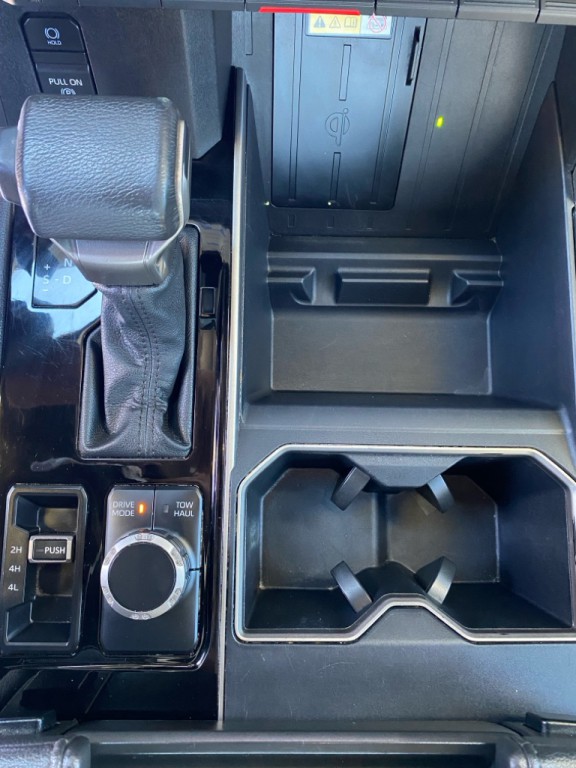 2022 Toyota Tundra Image 24