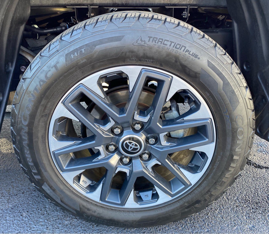 2022 Toyota Tundra Image 34