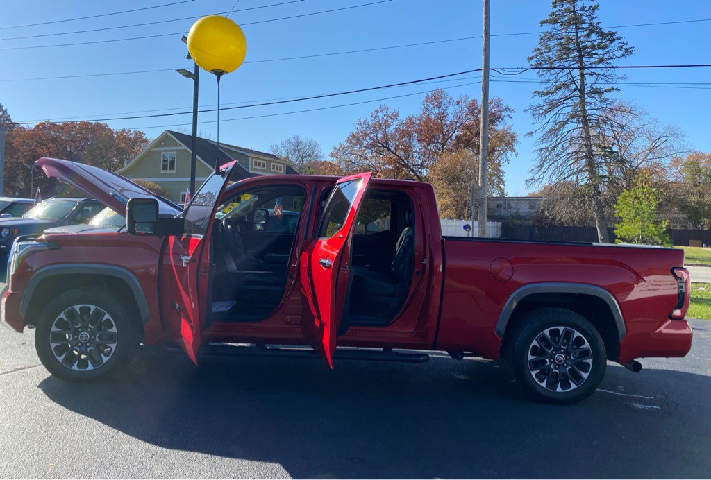 2022 Toyota Tundra Image 37