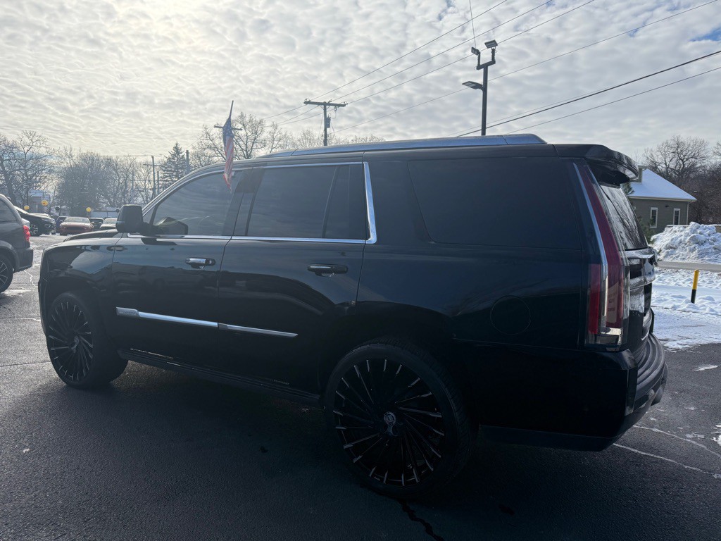 2019 Cadillac Escalade Image 4