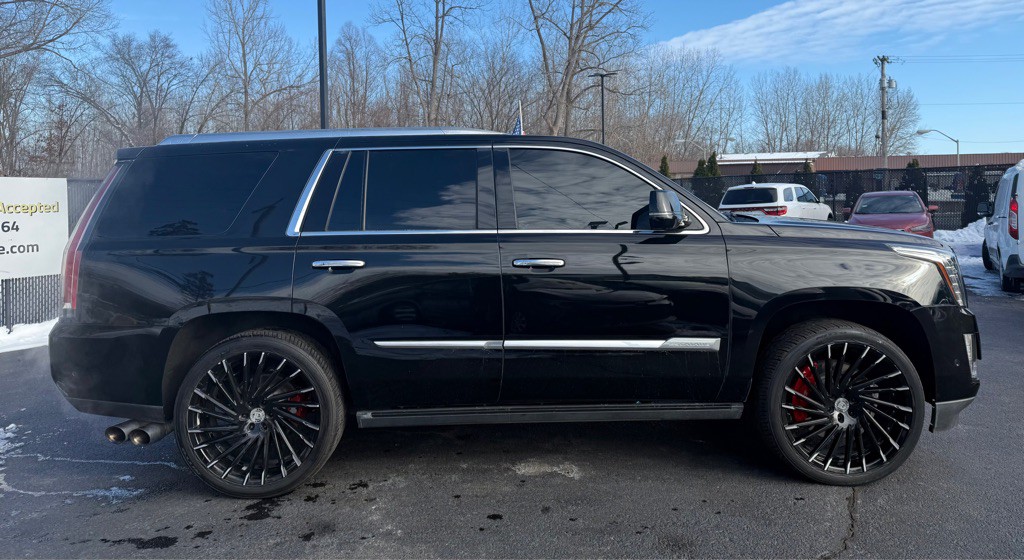 2019 Cadillac Escalade Image 7