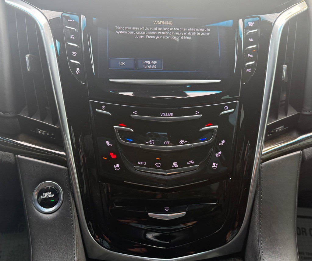 2019 Cadillac Escalade Image 18