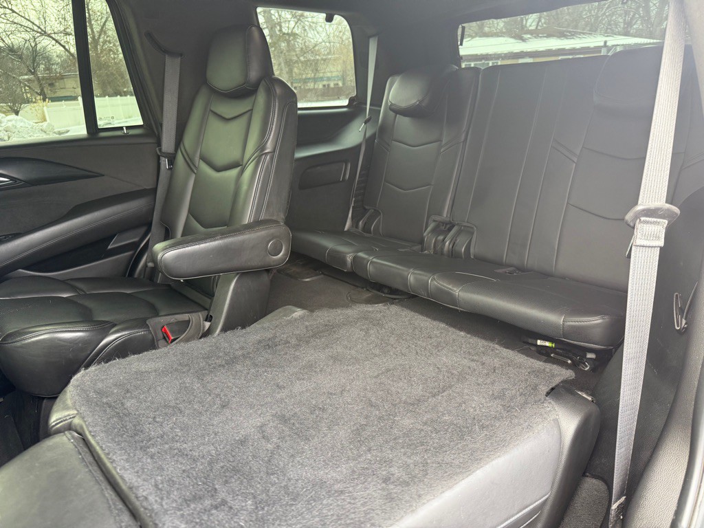 2019 Cadillac Escalade Image 31