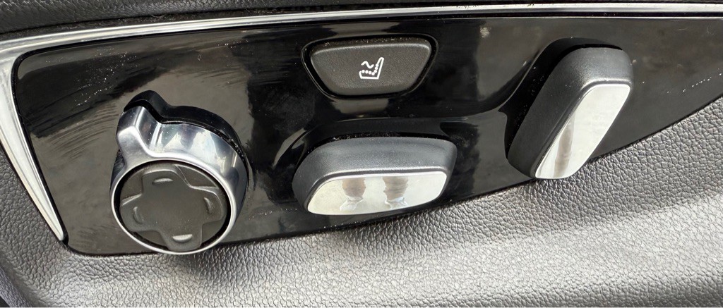 2019 Cadillac Escalade Image 33