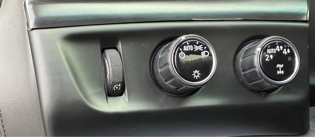 2019 Cadillac Escalade Image 34