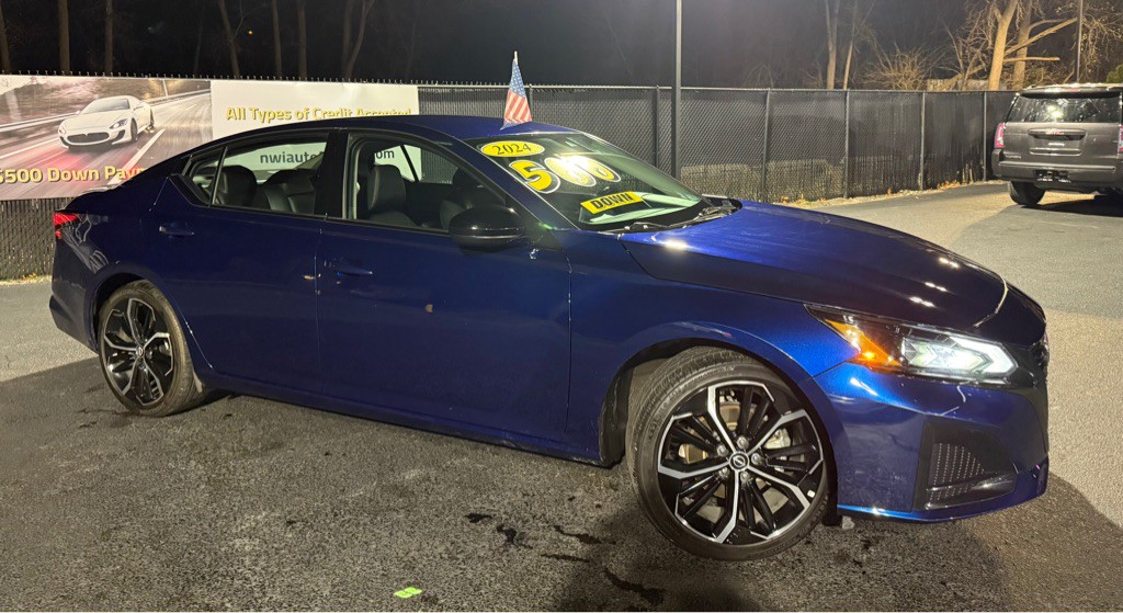 2024 Nissan Altima Image 1