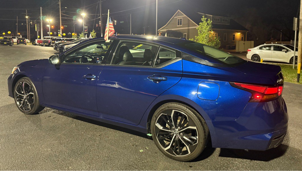 2024 Nissan Altima Image 4