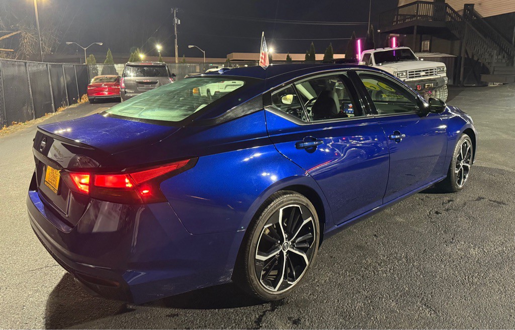 2024 Nissan Altima Image 6