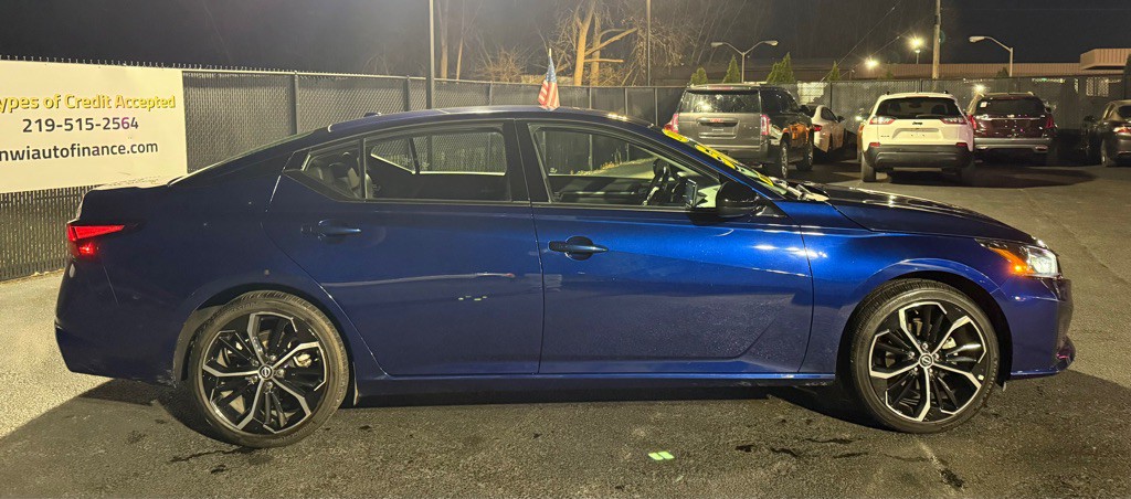 2024 Nissan Altima Image 7