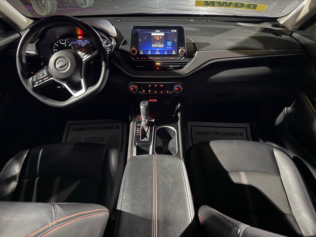 2024 Nissan Altima Image 10