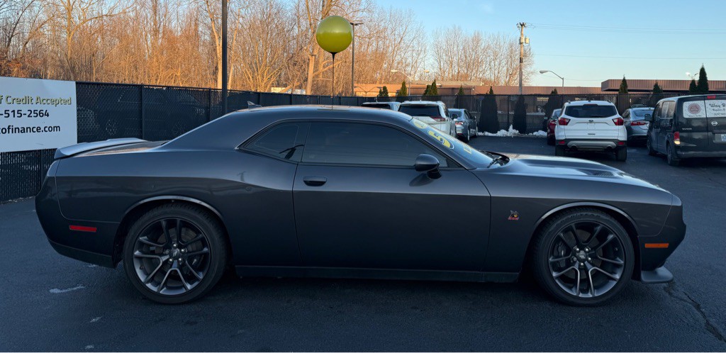 2023 Dodge Challenger Image 7