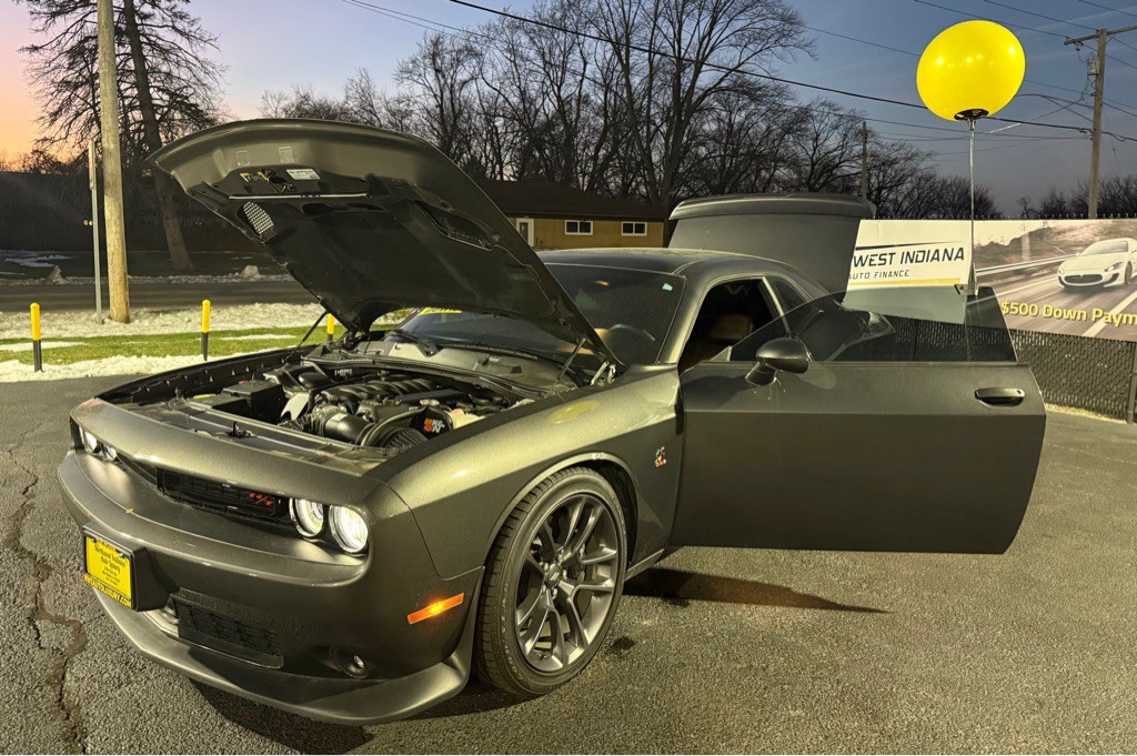 2023 Dodge Challenger Image 32