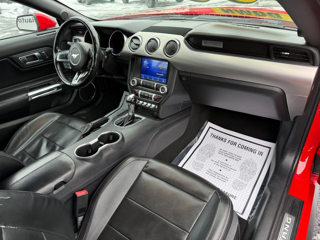 2021 Ford Mustang Image 8