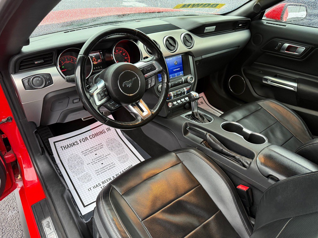 2021 Ford Mustang Image 12