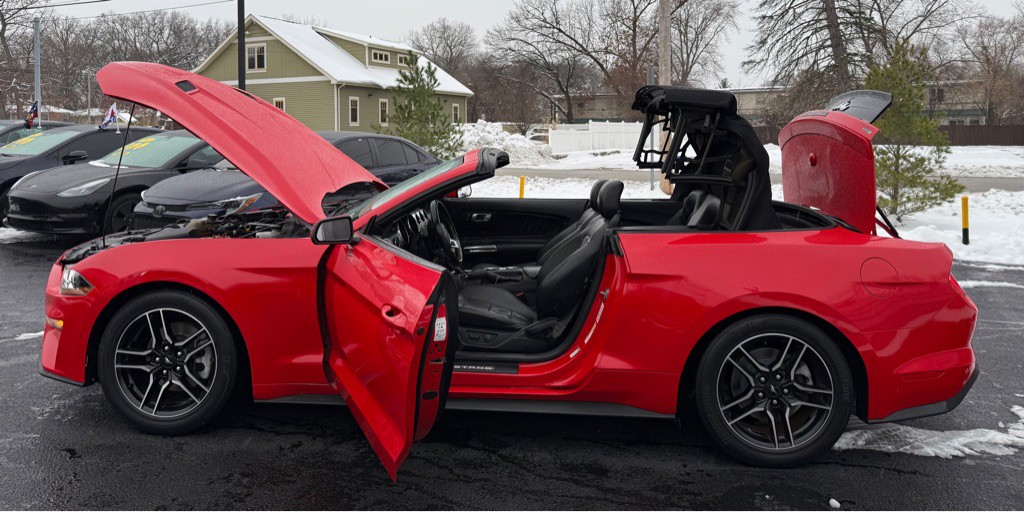 2021 Ford Mustang Image 27