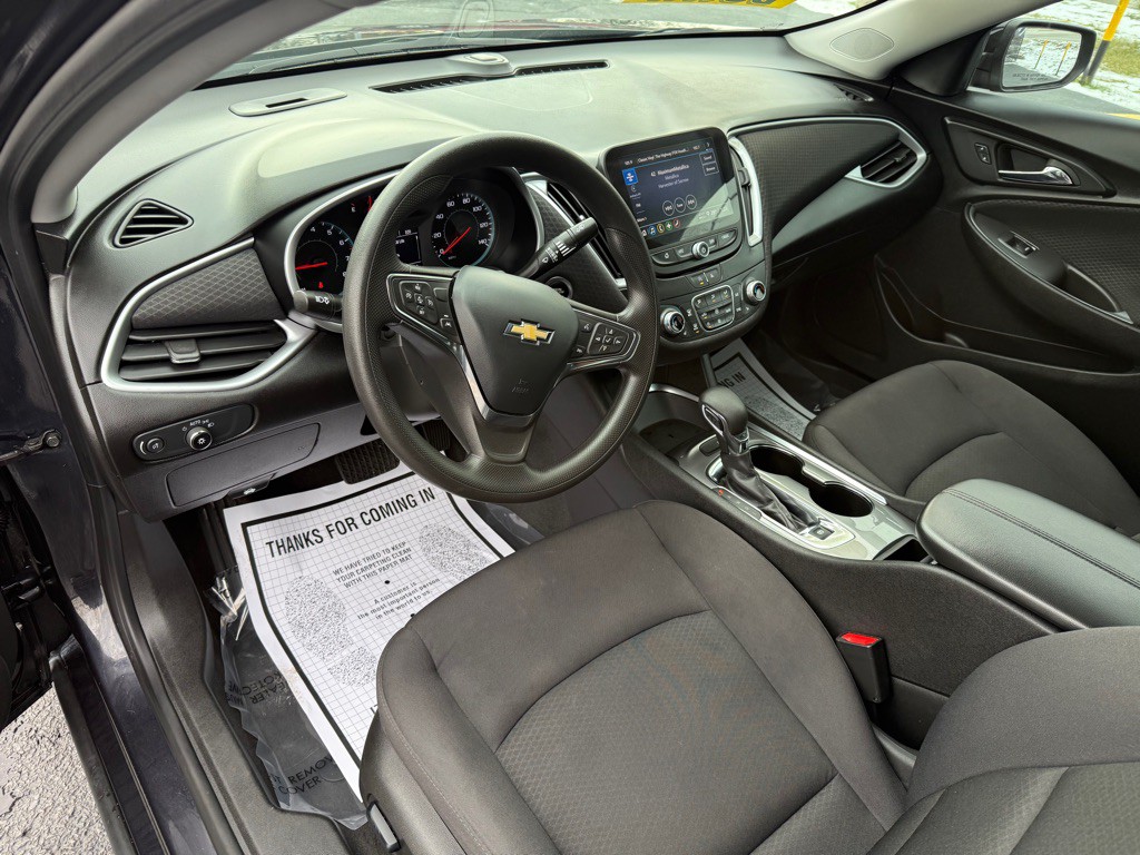 2023 Chevrolet Malibu Image 12
