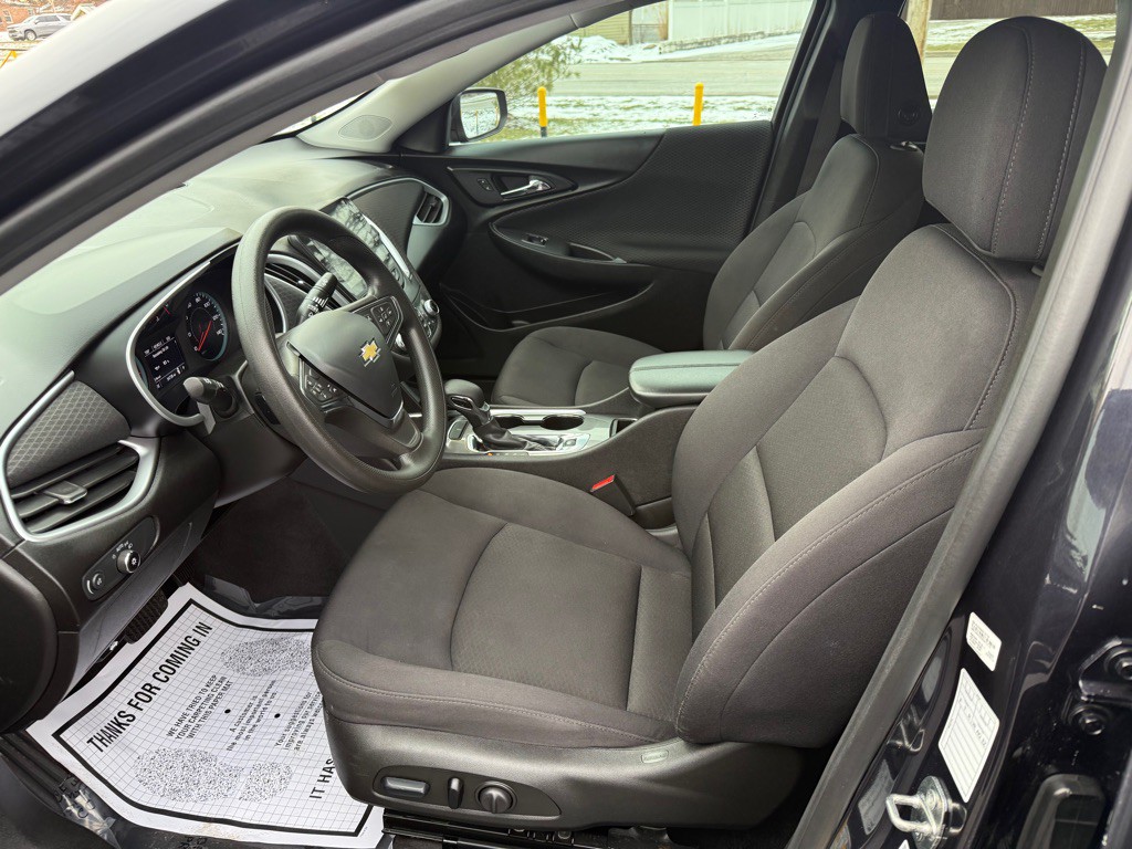 2023 Chevrolet Malibu Image 25