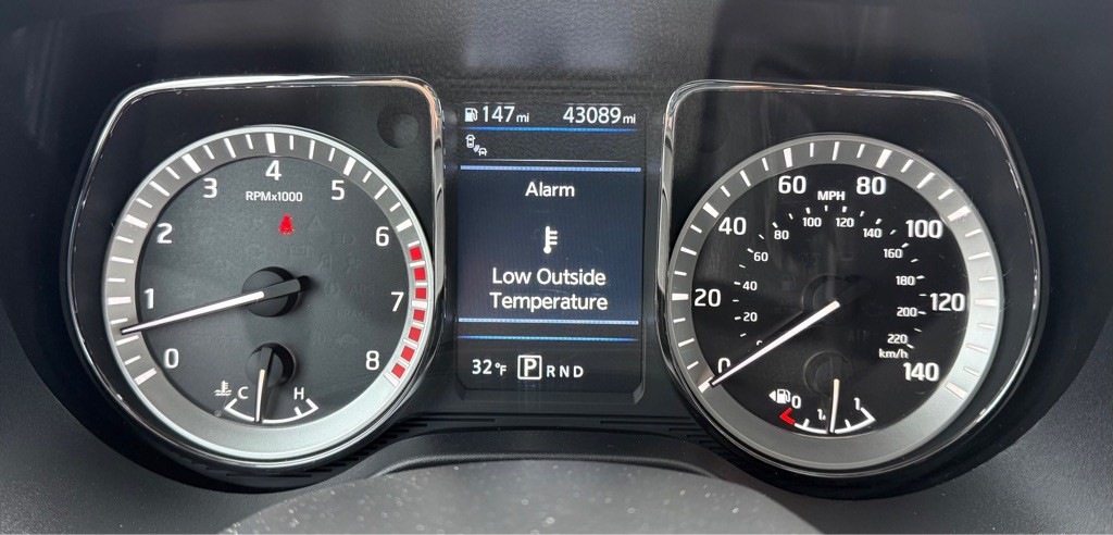 2019 Nissan Titan Image 18