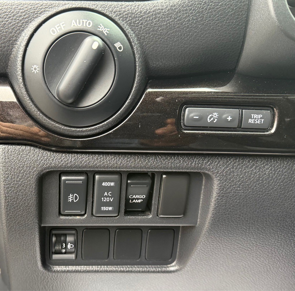 2019 Nissan Titan Image 28