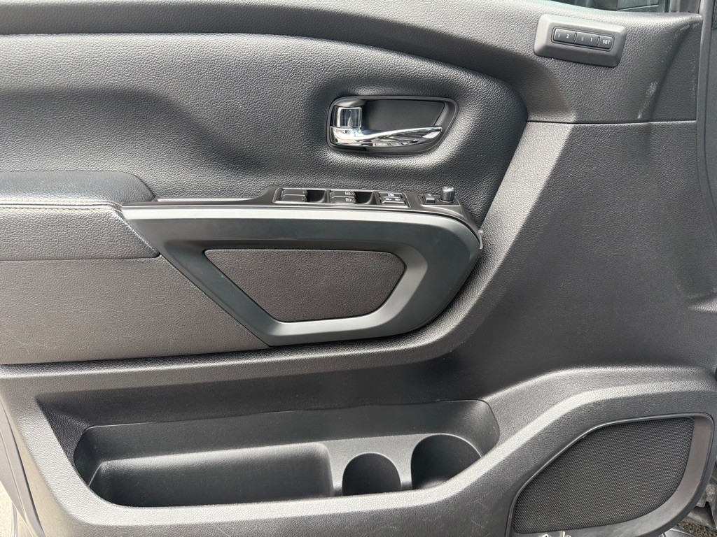 2019 Nissan Titan Image 29