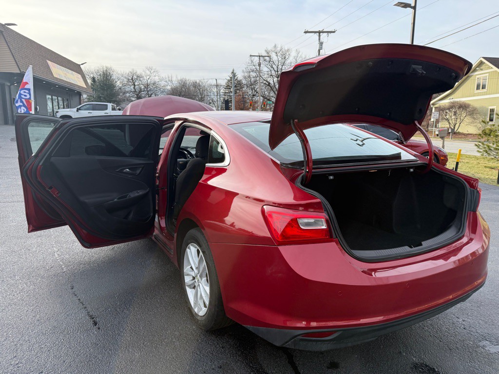 2024 Chevrolet Malibu Image 32