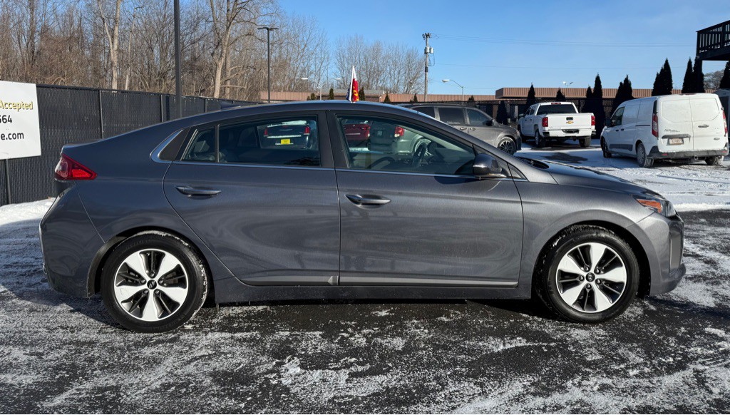 2019 Hyundai Ioniq Image 7
