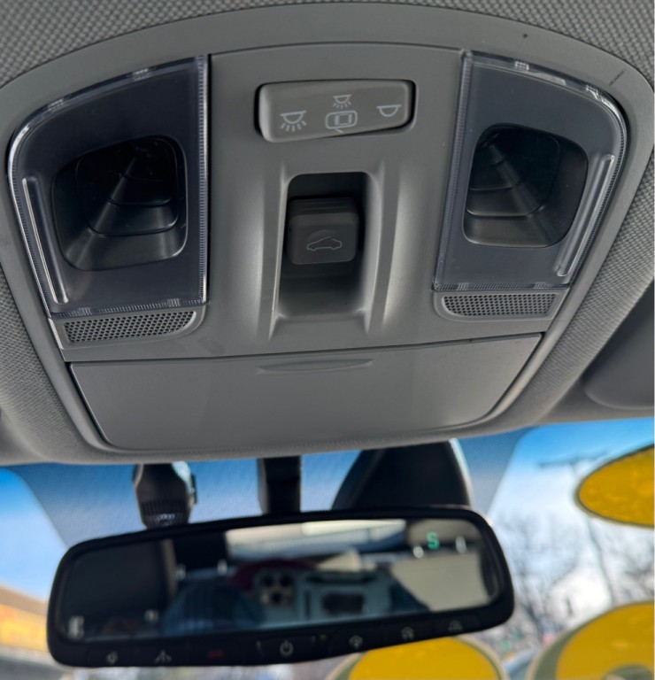 2019 Hyundai Ioniq Image 22