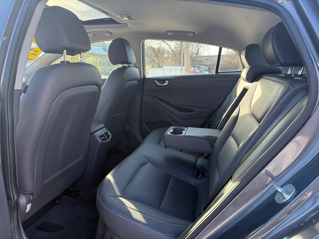 2019 Hyundai Ioniq Image 28