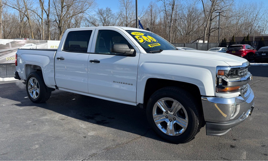2018 Chevrolet Silverado 1500 Image 1