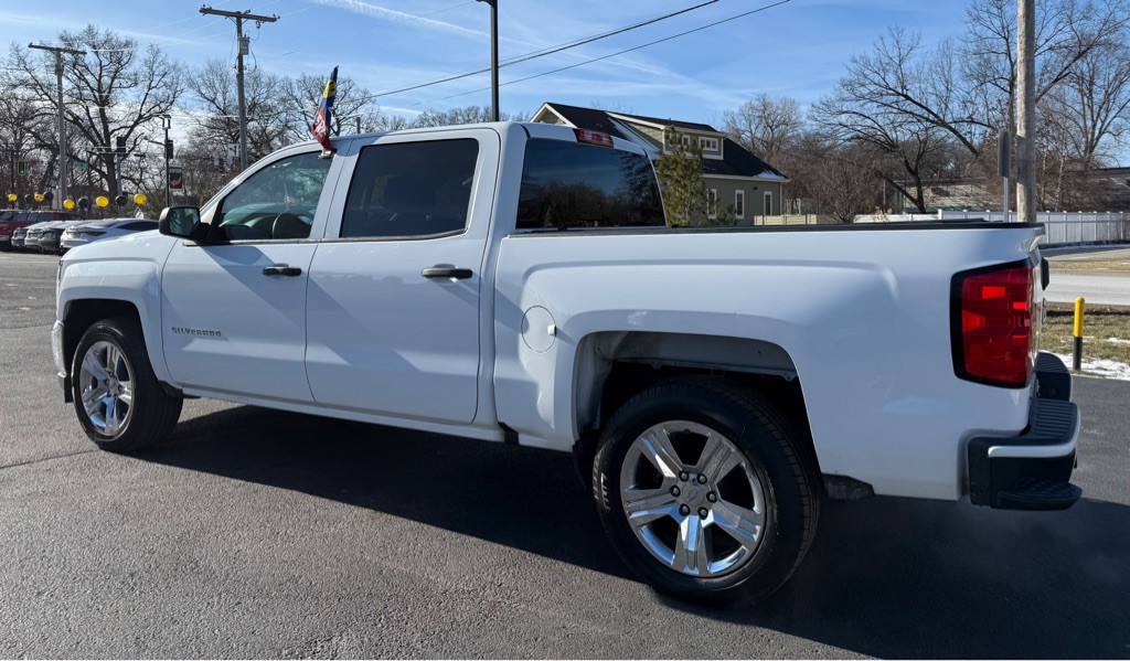 2018 Chevrolet Silverado 1500 Image 4