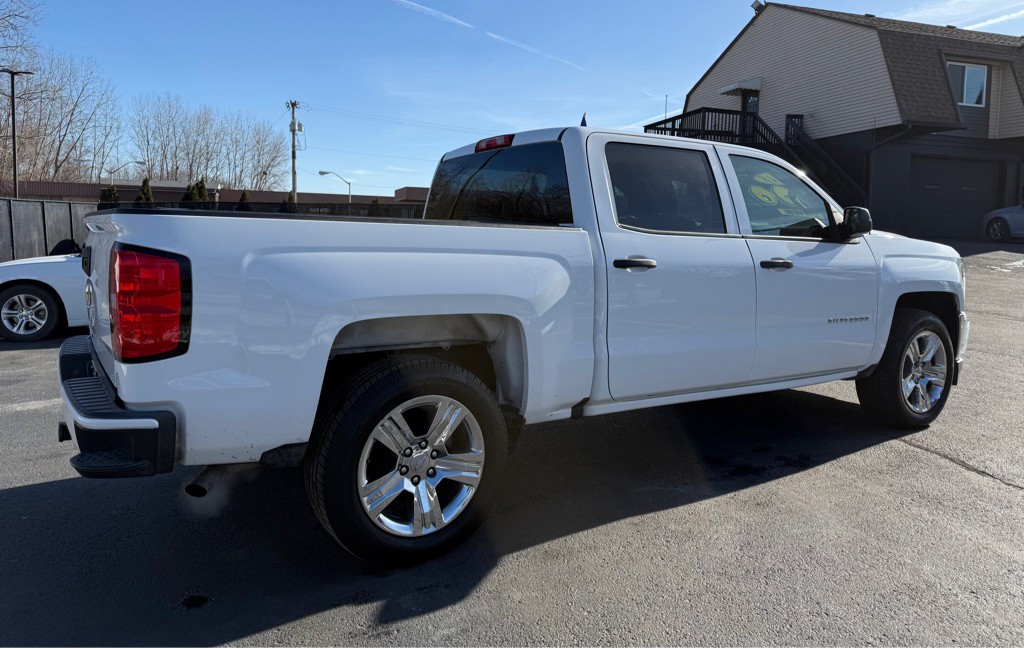 2018 Chevrolet Silverado 1500 Image 6