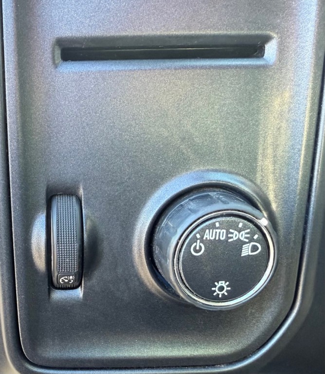 2018 Chevrolet Silverado 1500 Image 29