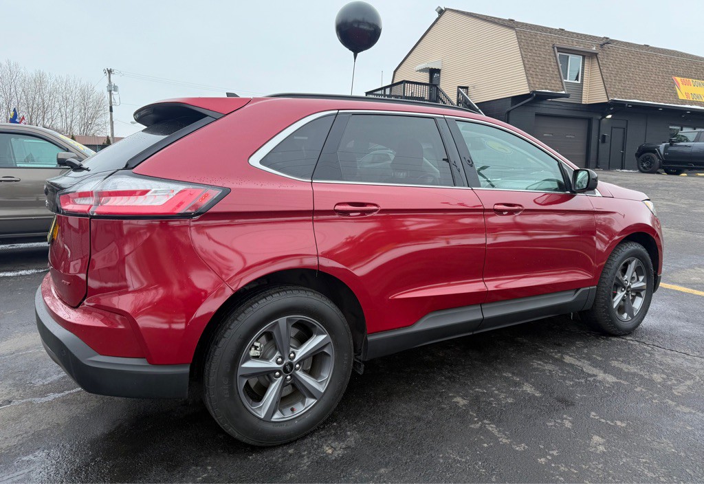 2022 Ford Edge Image 6